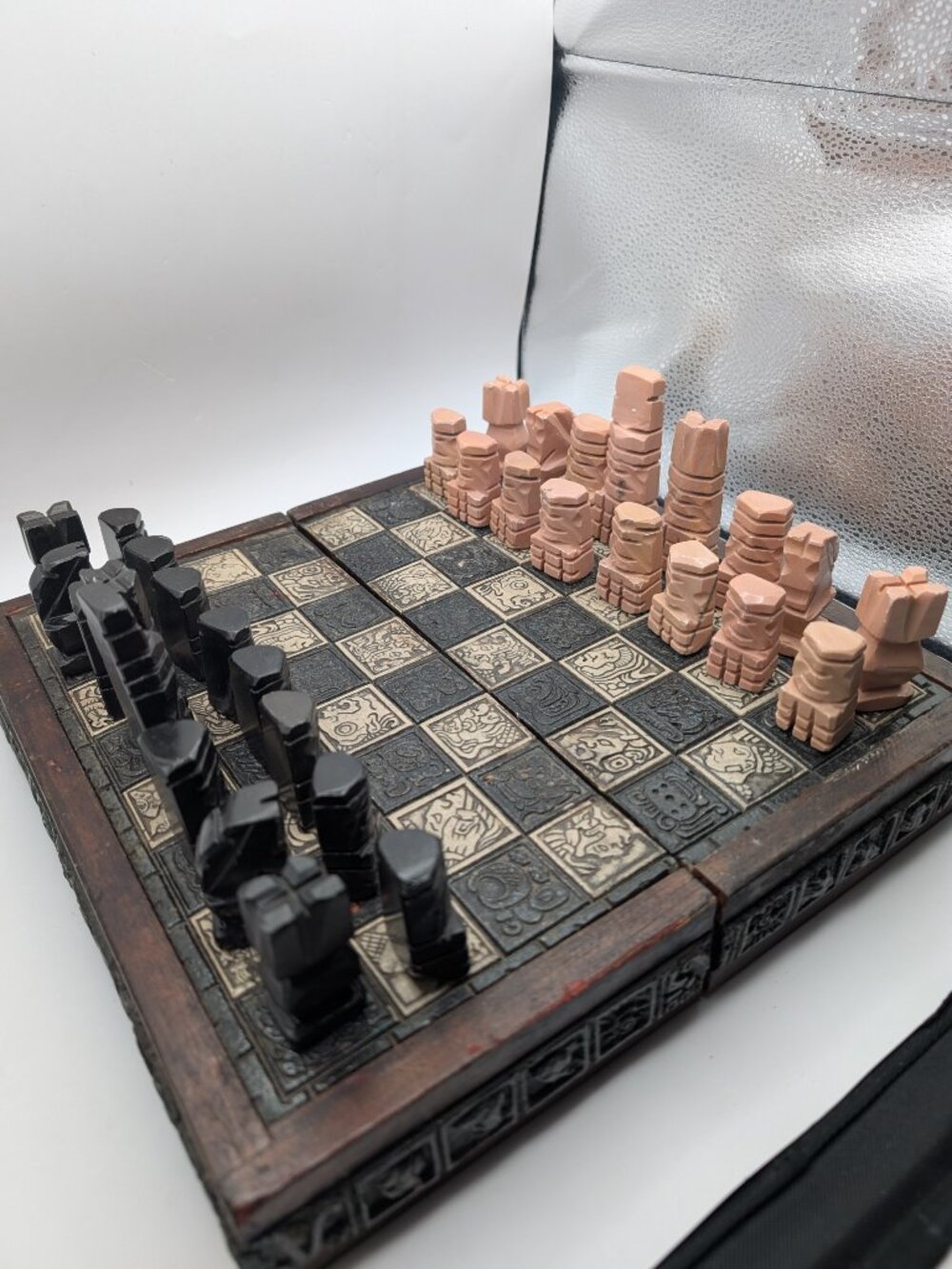 Vintage Inca Aztec Hand Carved Onyx Chessboard Storage & Set - Picture 5 of 9